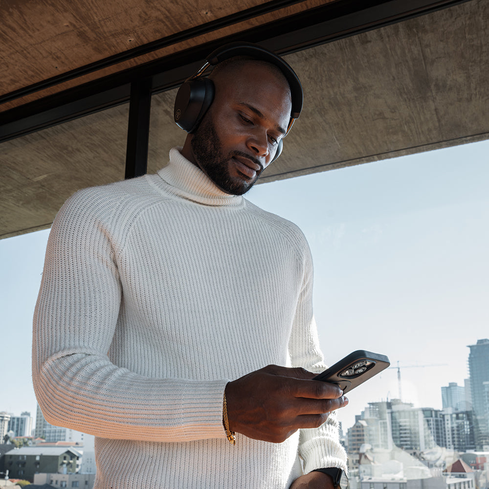 Passe deinen Sound und dein Erlebnis über die JLab App an.
